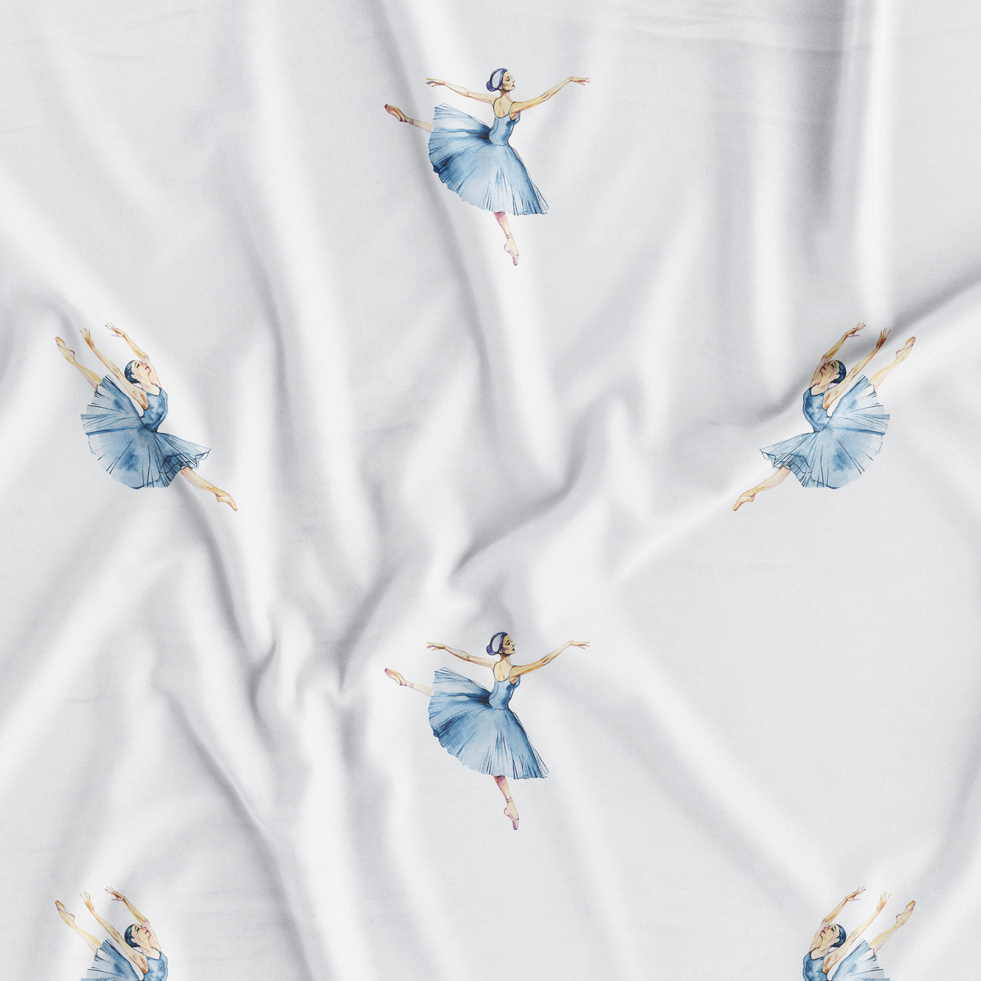 MOMM Exklusive Satin Design Bettwäsche La Ballerina mit Ballerina  im blauen Tuu