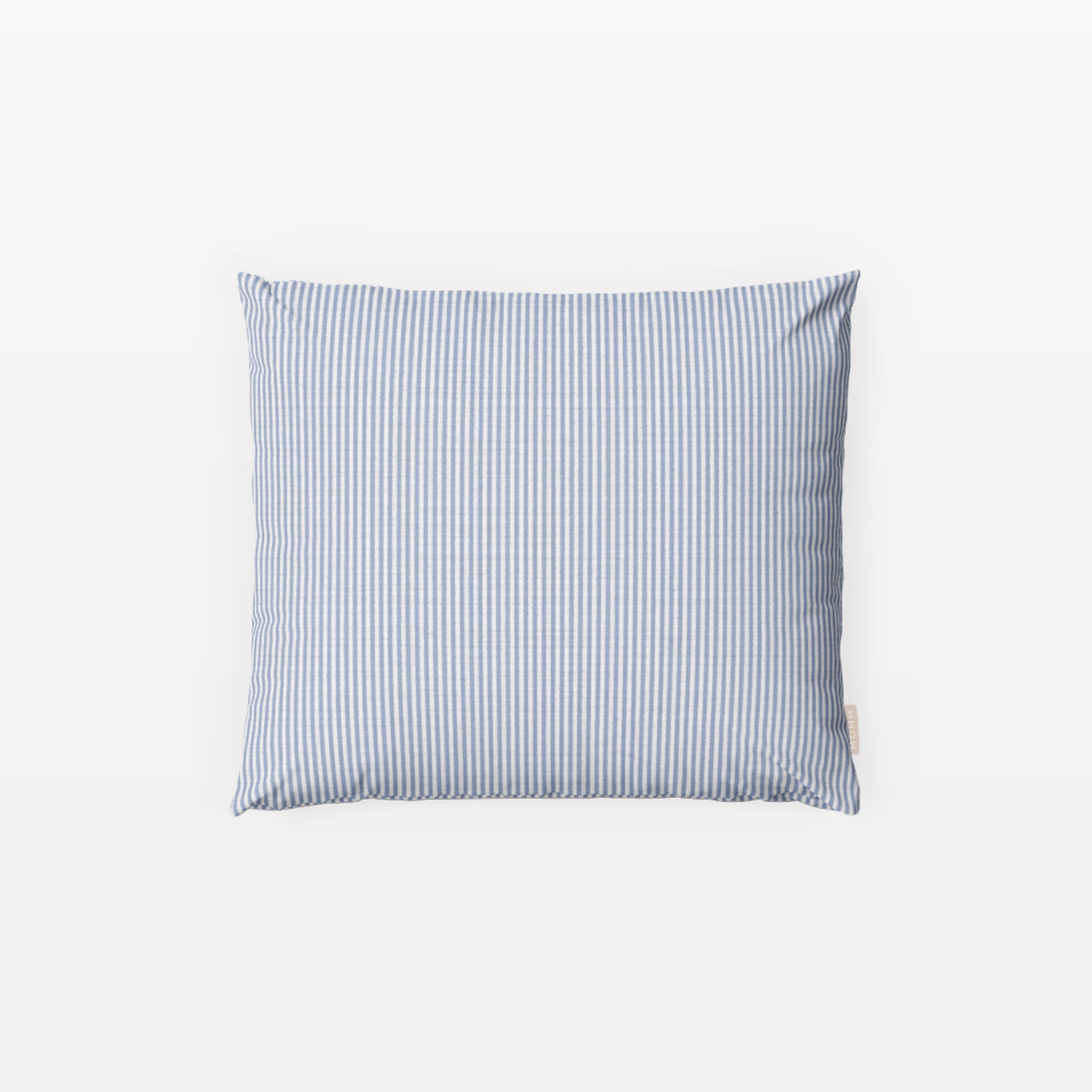 MOMM Linea Halbleinen Kissenhüllen aus natürlichem Leinen und Baumwolle in der Farbe blau und weiss gestreift